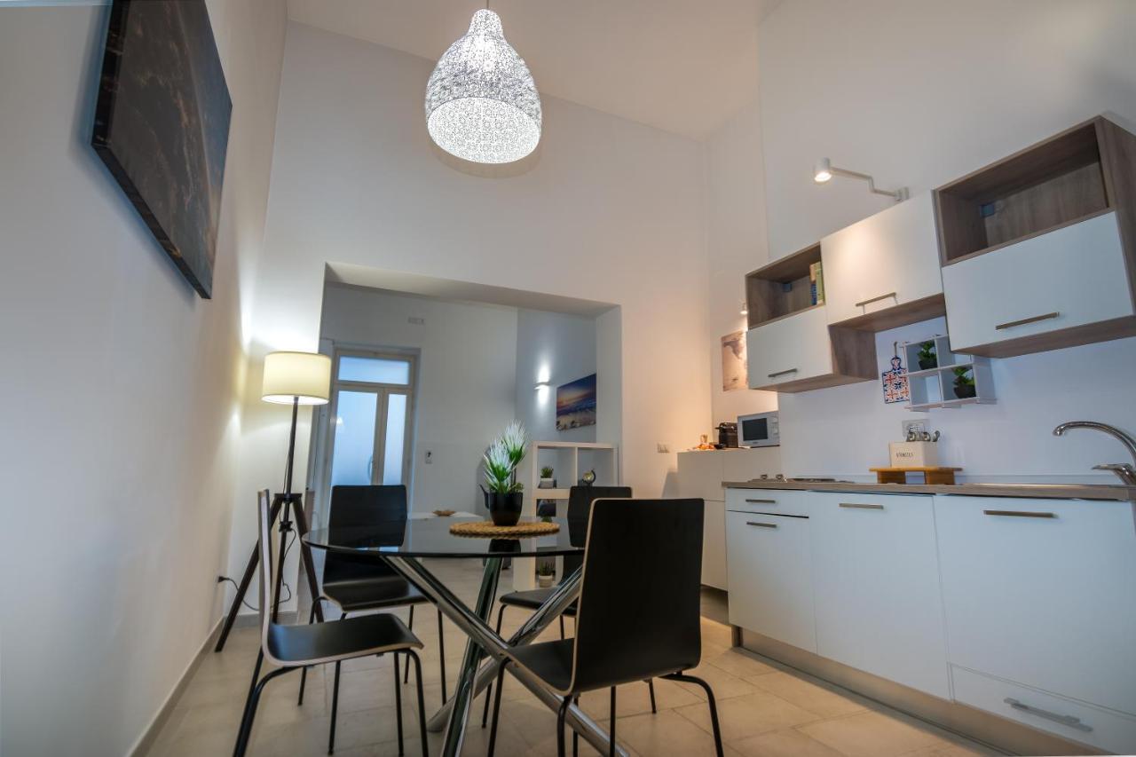 De' Villanova House Бриндизи Екстериор снимка