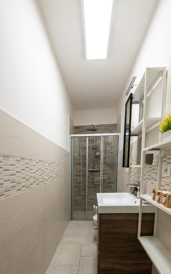 De' Villanova House Бриндизи Екстериор снимка