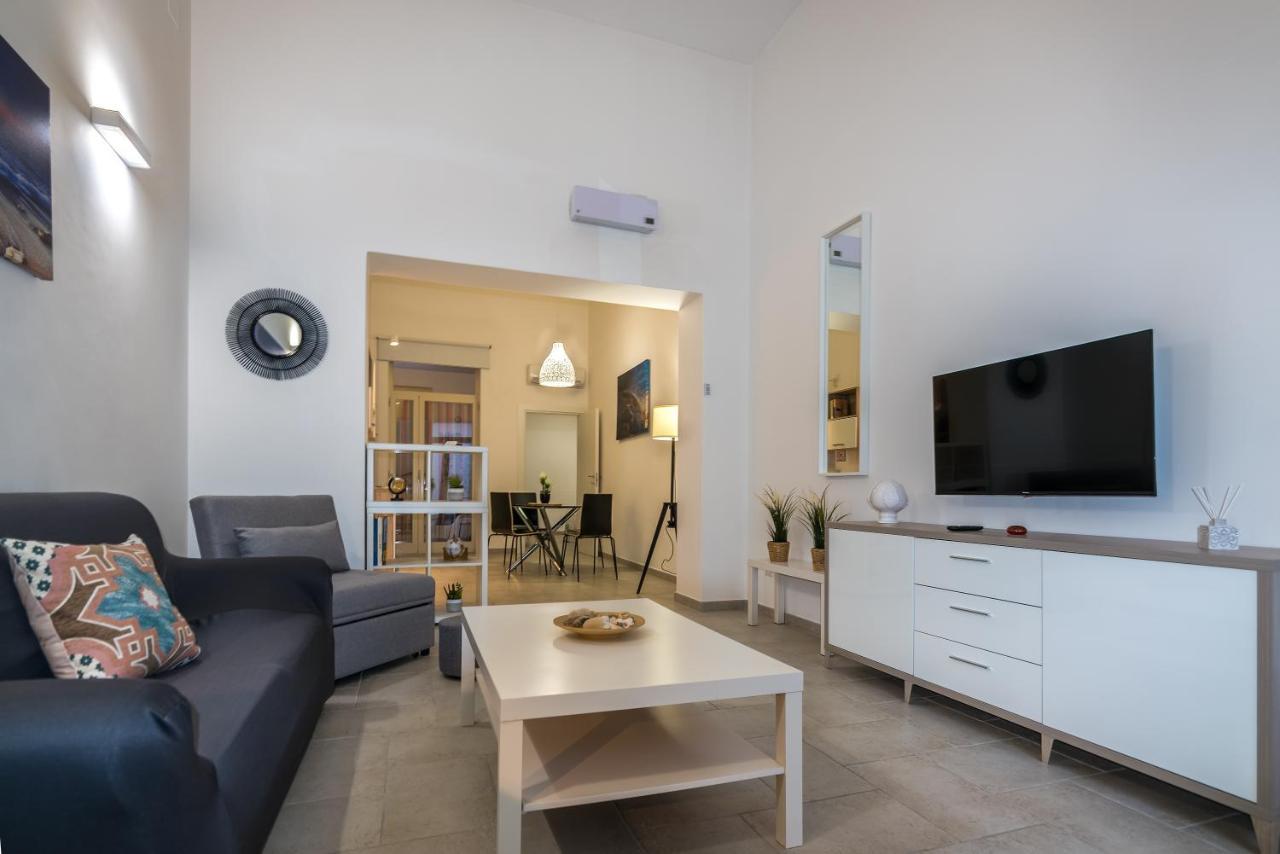 De' Villanova House Бриндизи Екстериор снимка